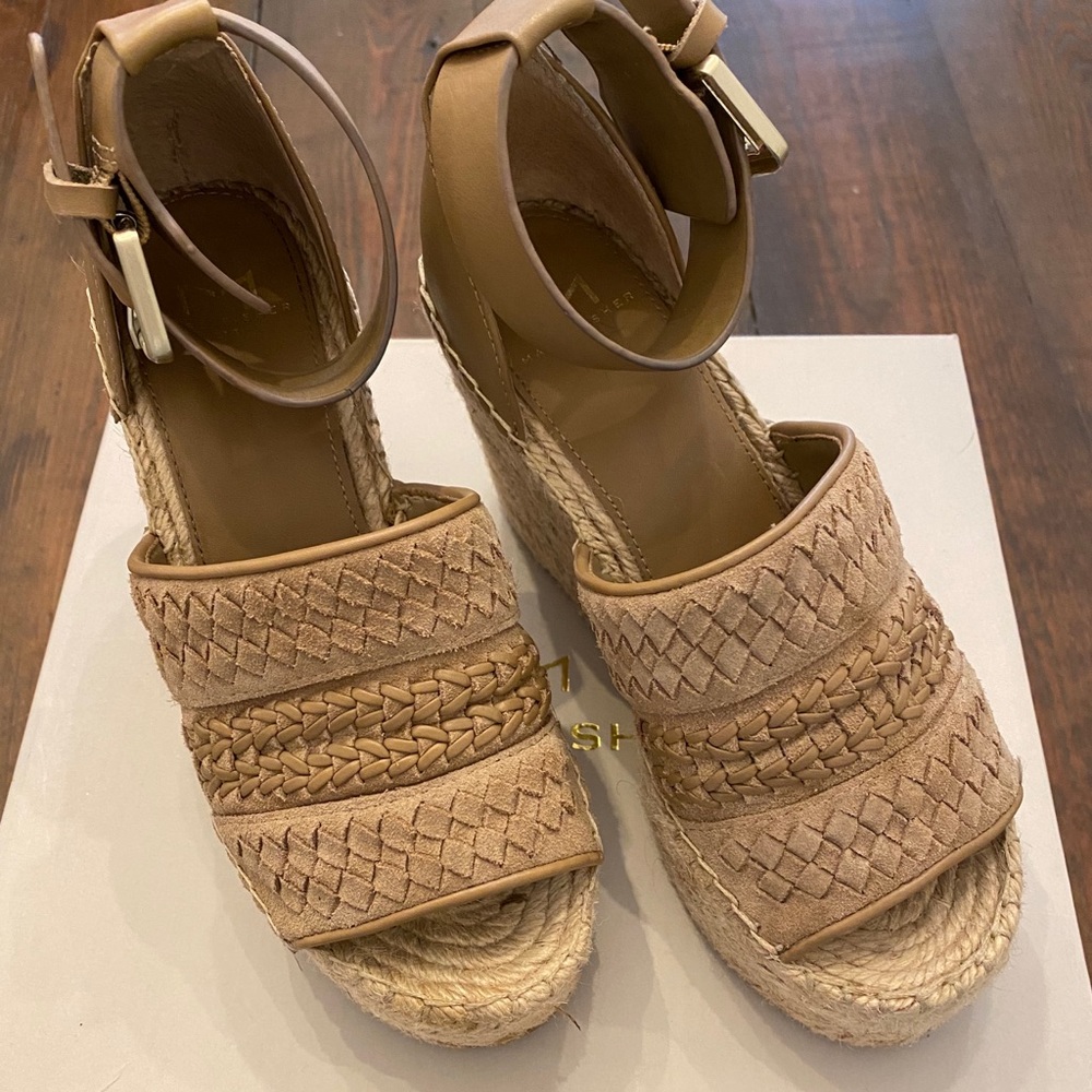 Marc Fisher Alina Espadrille Wedge, Tan, 5